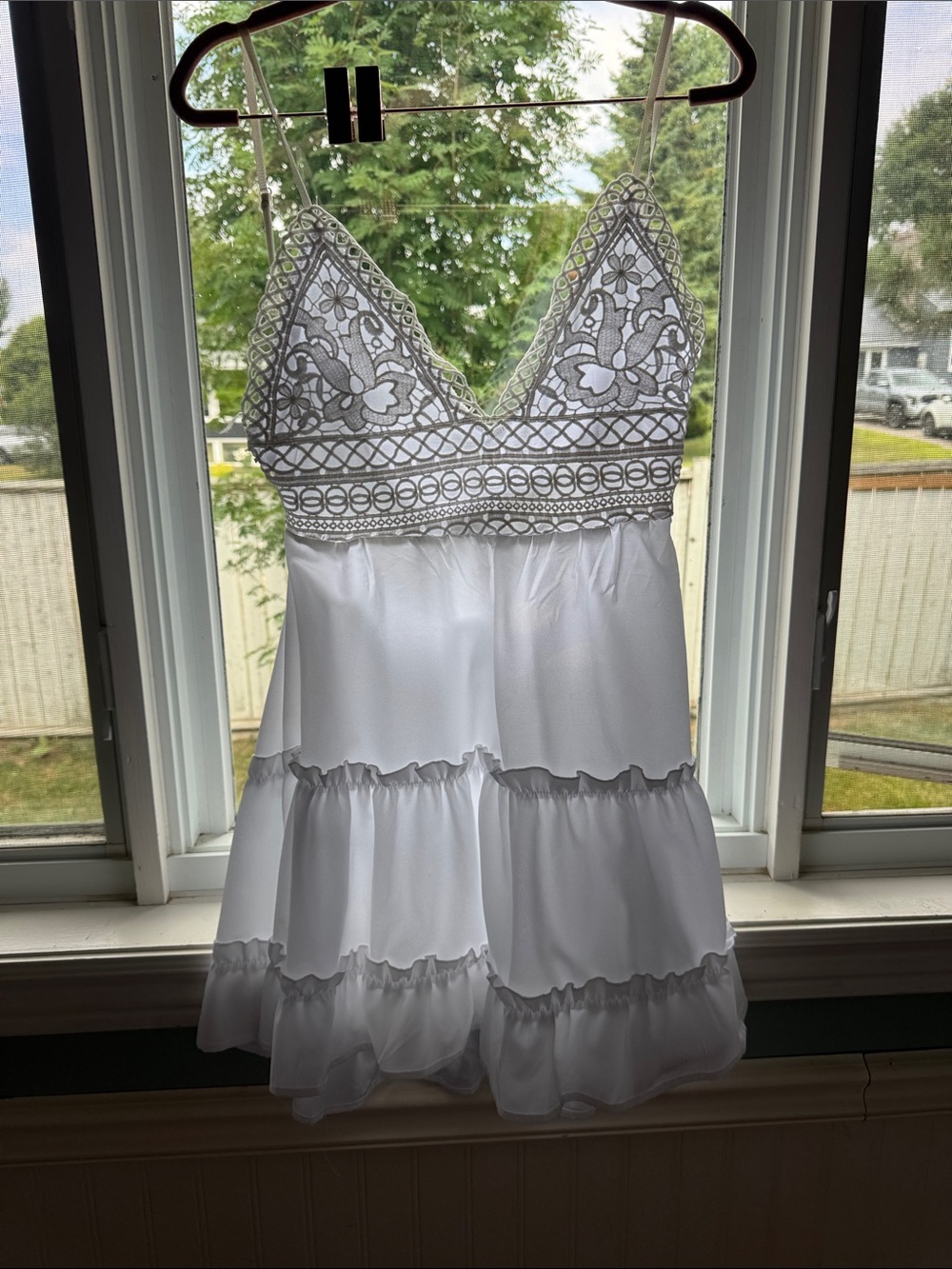 Source Unknown White Lace Bodice Tiered Mini Dress